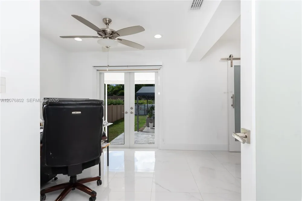 970 Plover Ave Miami Springs, FL 33166