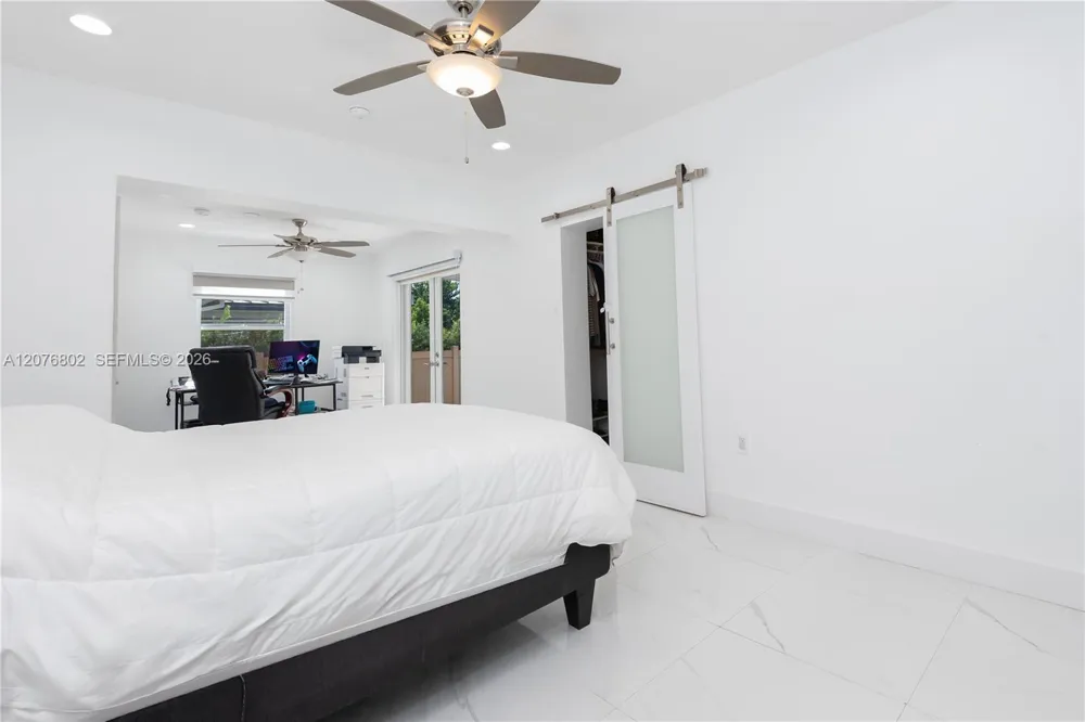 970 Plover Ave Miami Springs, FL 33166