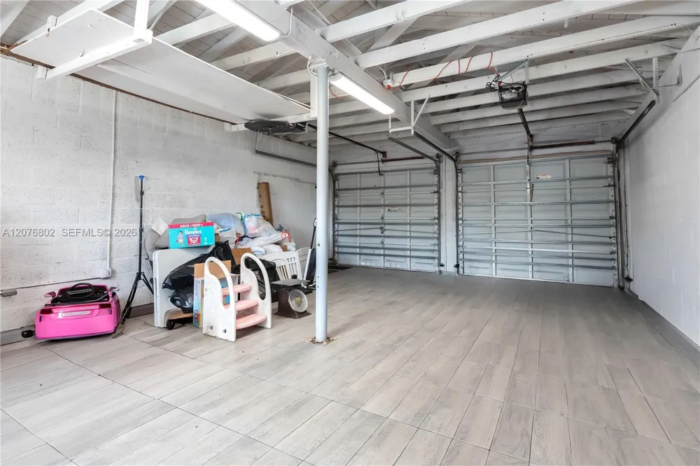 970 Plover Ave Miami Springs, FL 33166