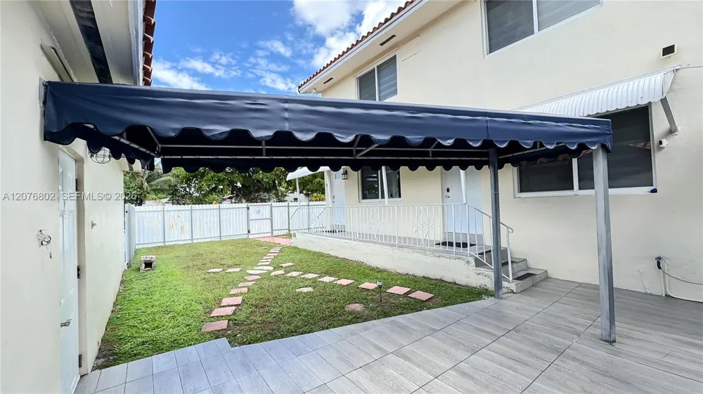 970 Plover Ave Miami Springs, FL 33166