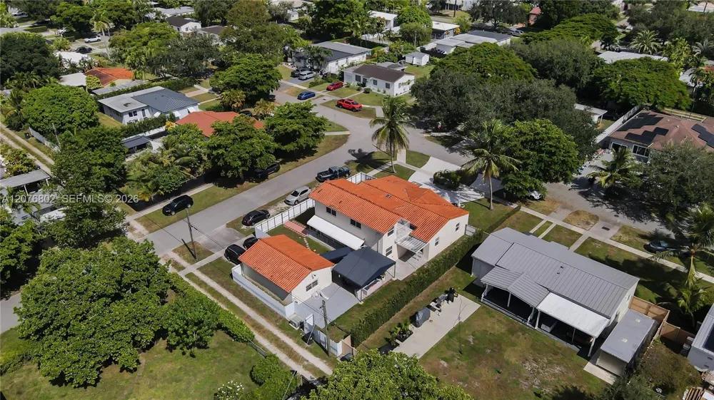 970 Plover Ave Miami Springs, FL 33166