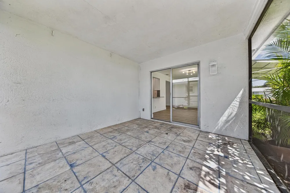1190 NW 90TH AVENUE Plantation, FL 33322