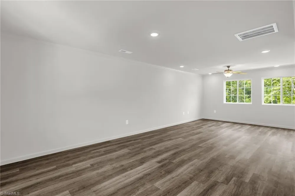 4125 Falston Drive Greensboro, NC 27405