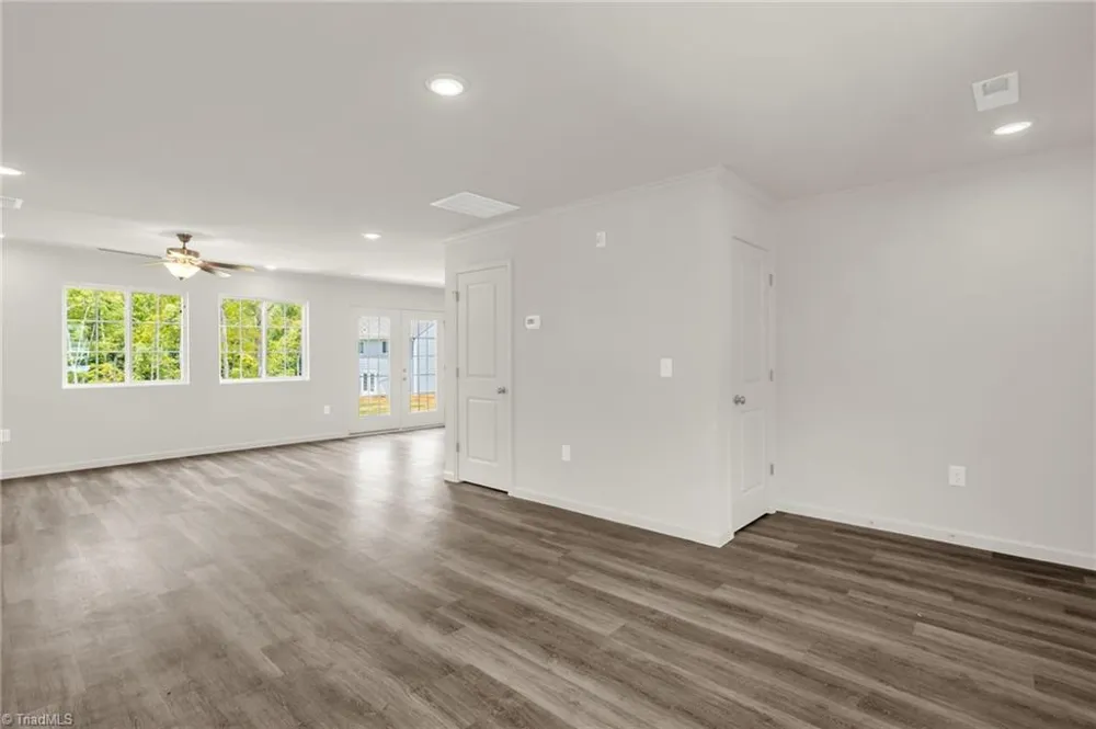 4125 Falston Drive Greensboro, NC 27405