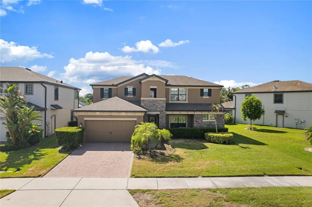 743 WELLINGTON COURT Oldsmar, FL 34677