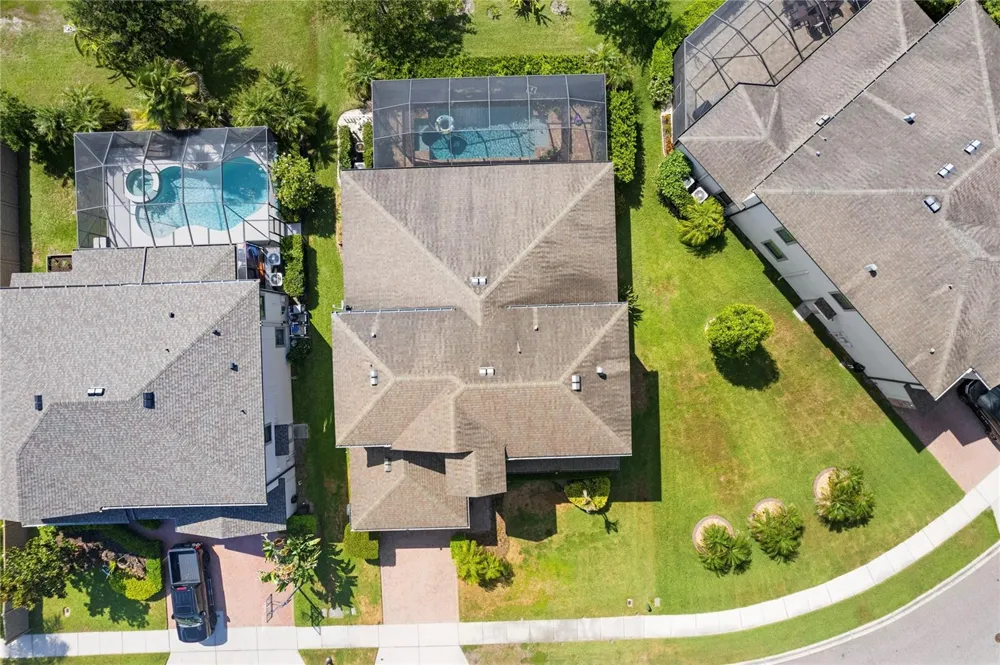 743 WELLINGTON COURT Oldsmar, FL 34677