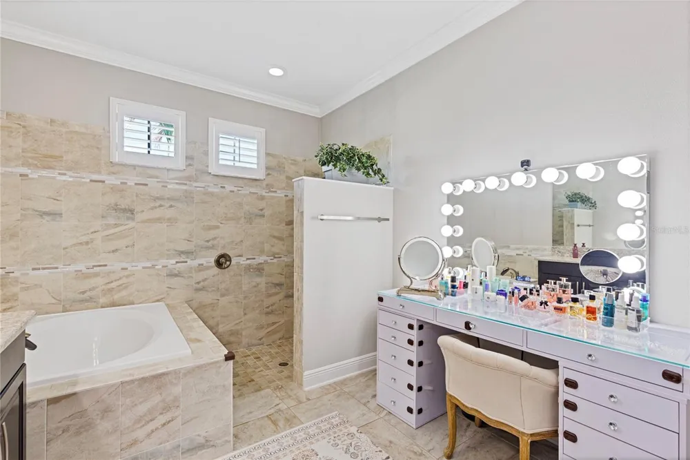 743 WELLINGTON COURT Oldsmar, FL 34677