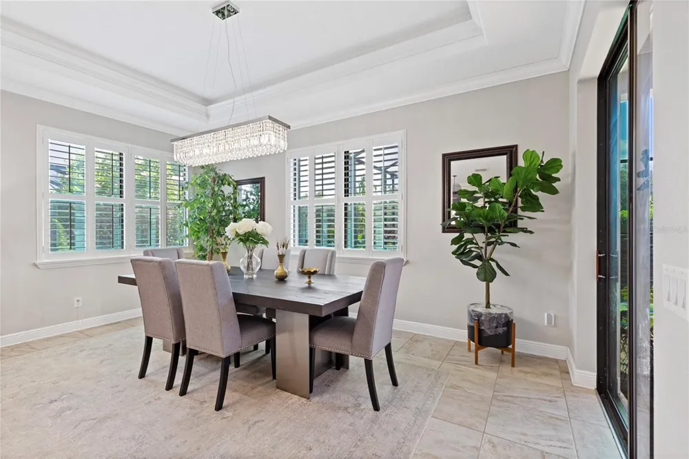 743 WELLINGTON COURT Oldsmar, FL 34677