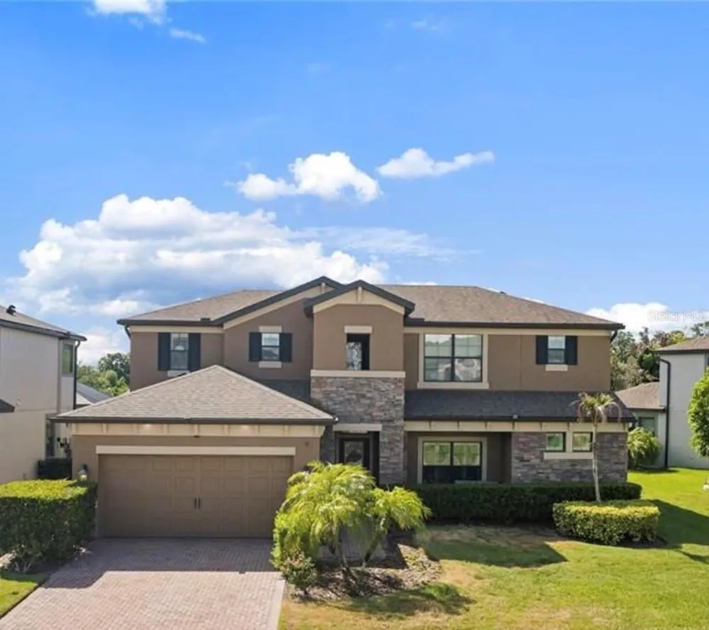 743 WELLINGTON COURT Oldsmar, FL 34677
