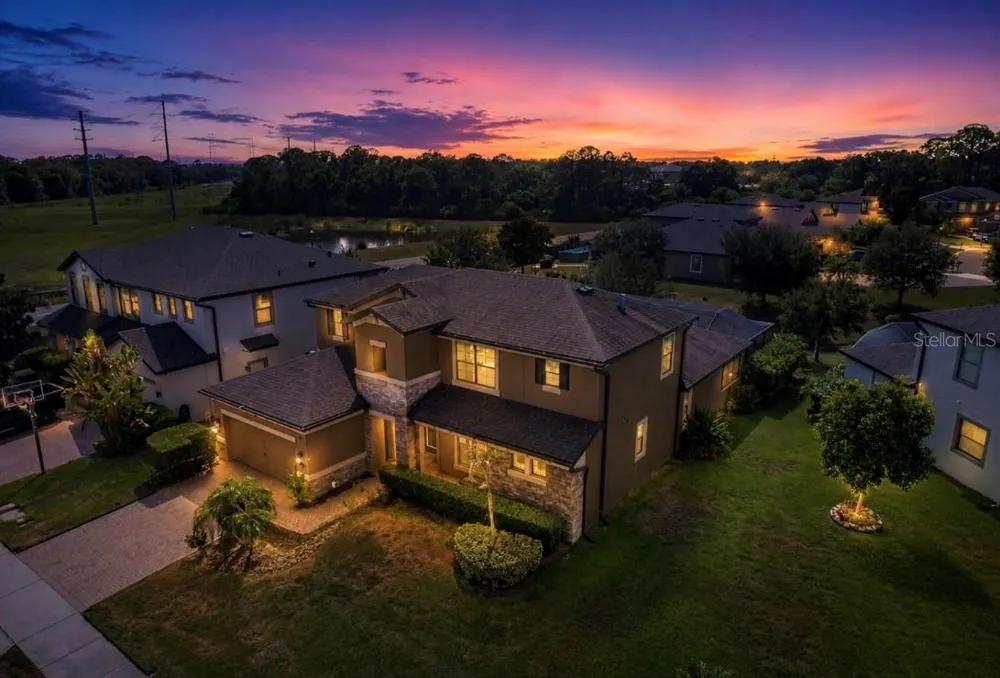 743 WELLINGTON COURT Oldsmar, FL 34677