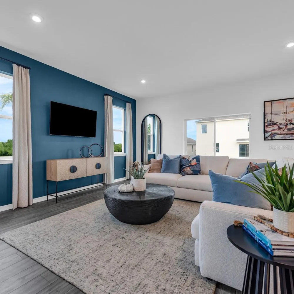 3957 PENTAS ROAD Tavares, FL 32778