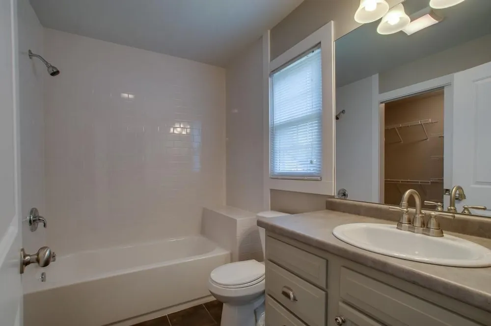 785 Harpeth Bend Nashville, TN 37221