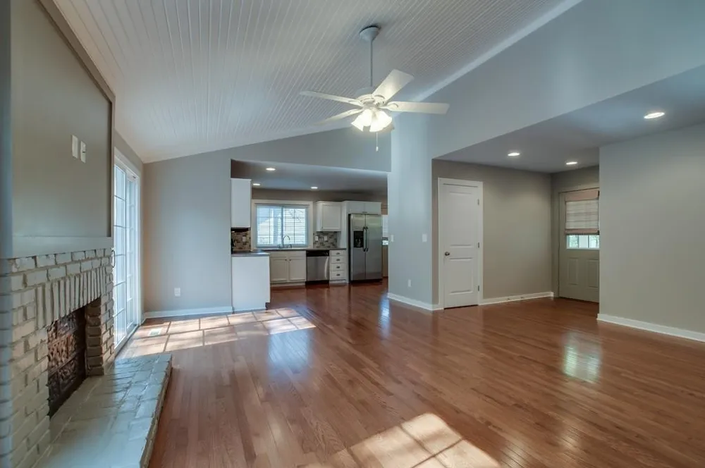 785 Harpeth Bend Nashville, TN 37221