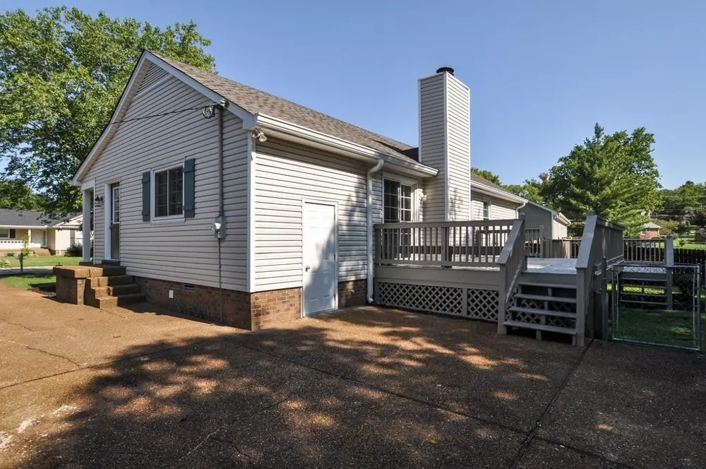 785 Harpeth Bend Nashville, TN 37221