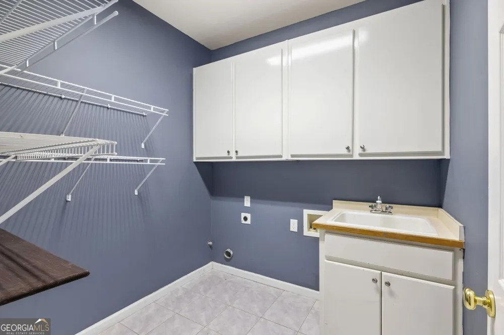 395 Amberbrook CIR Grayson, GA 30017