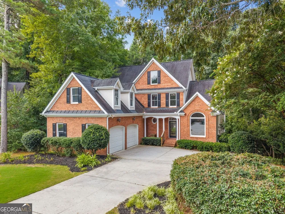 395 Amberbrook CIR Grayson, GA 30017