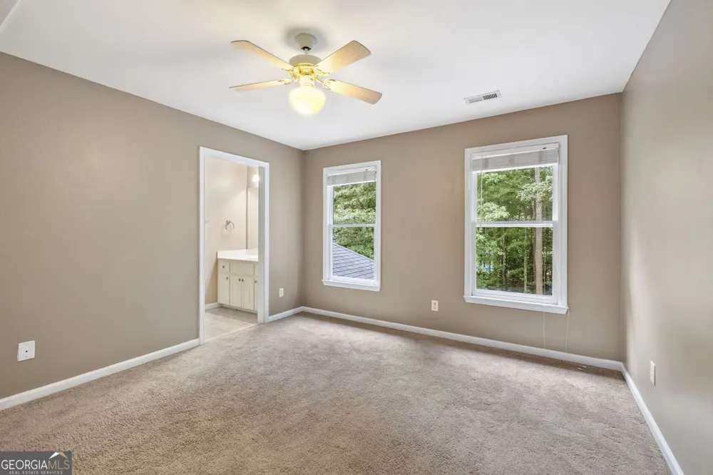 395 Amberbrook CIR Grayson, GA 30017