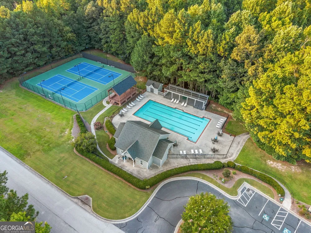 395 Amberbrook CIR Grayson, GA 30017