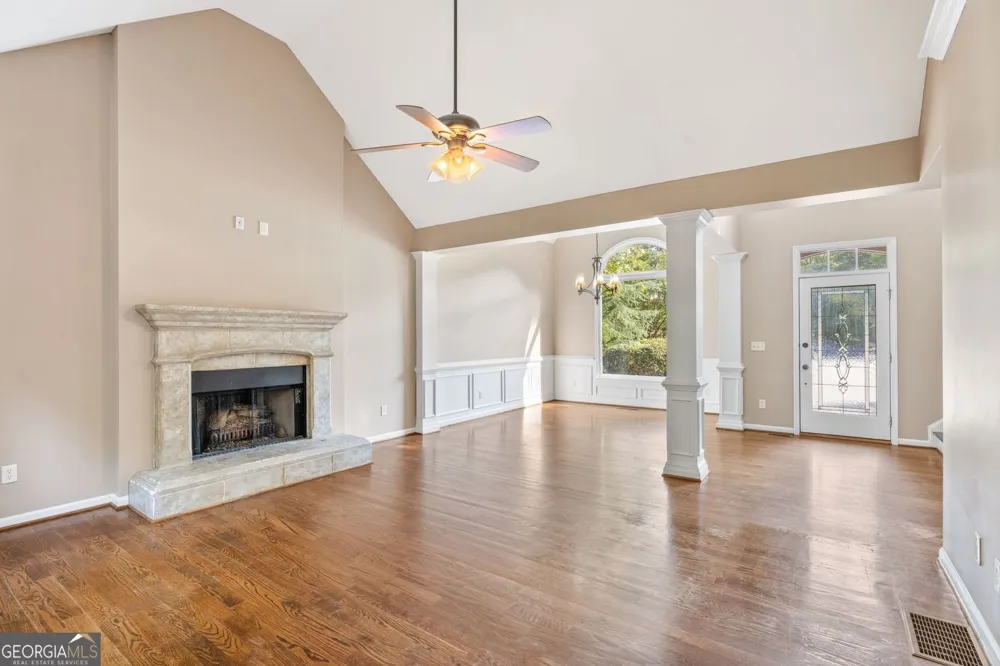 395 Amberbrook CIR Grayson, GA 30017