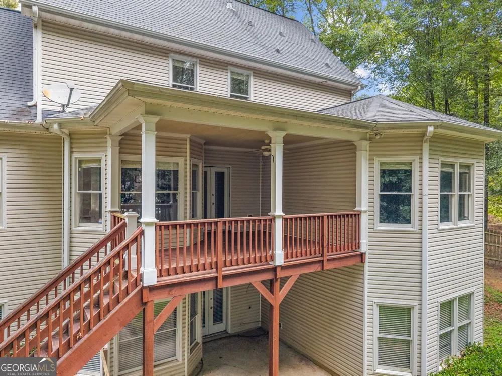 395 Amberbrook CIR Grayson, GA 30017