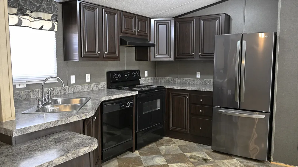 110 Swift Lane Bastrop, TX 78602