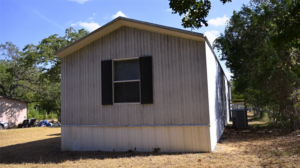 110 Swift Lane Bastrop, TX 78602