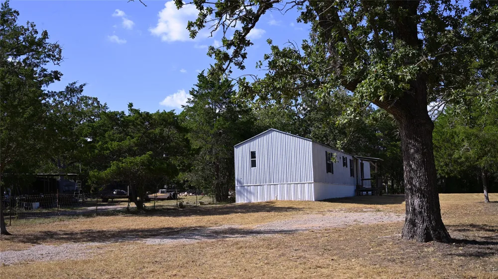 110 Swift Lane Bastrop, TX 78602