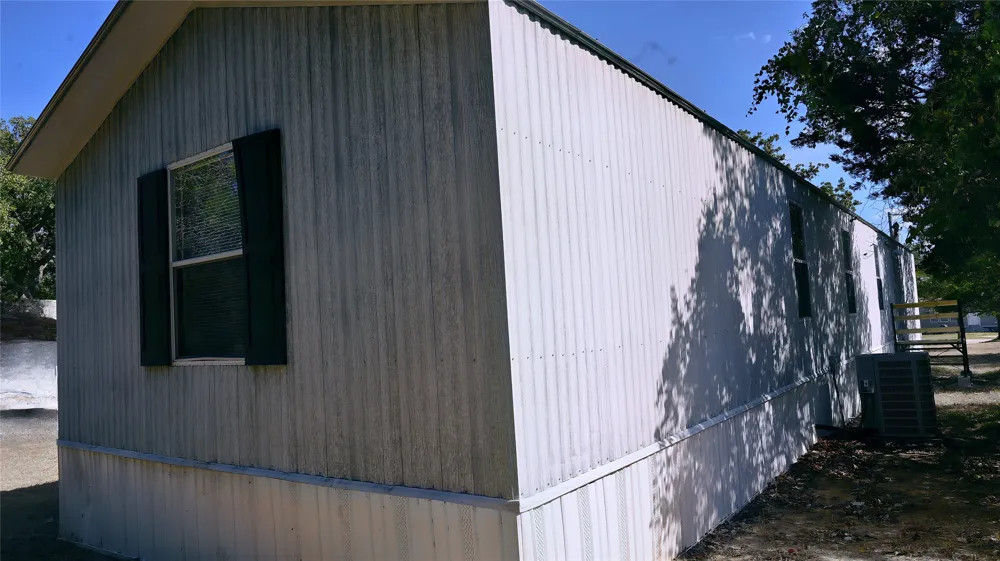 110 Swift Lane Bastrop, TX 78602