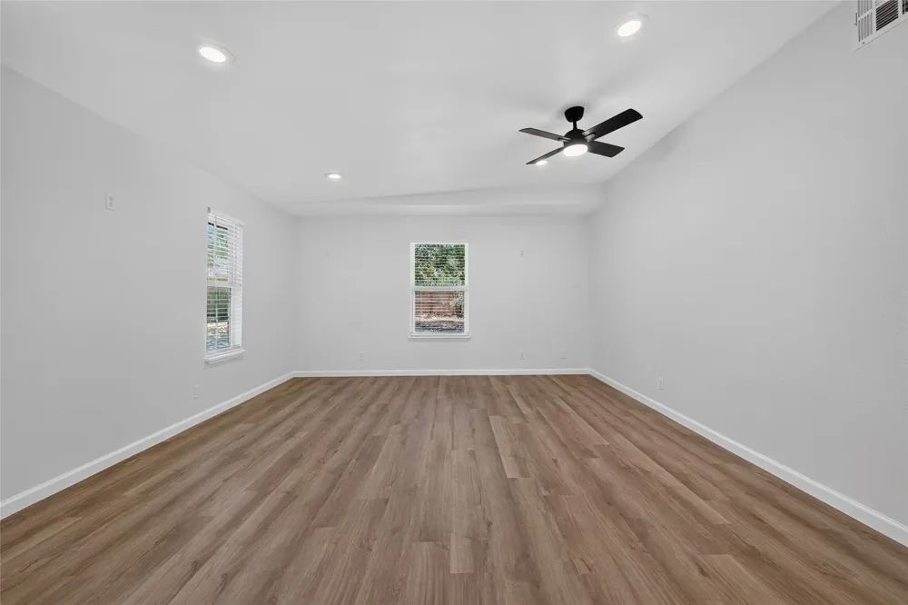 503 Lakeway Drive Georgetown, TX 78628