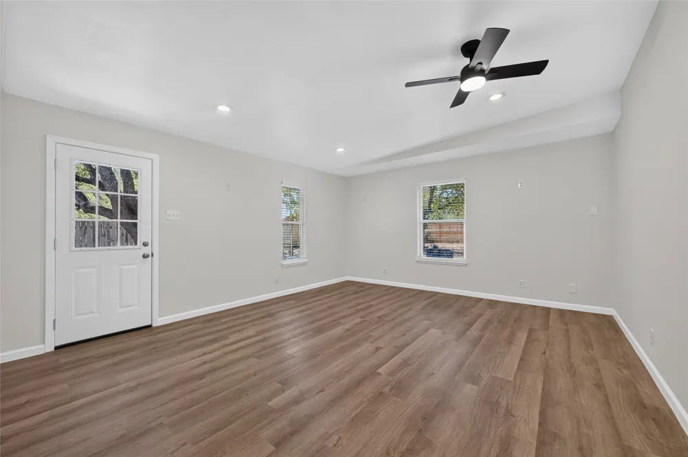 503 Lakeway Drive Georgetown, TX 78628