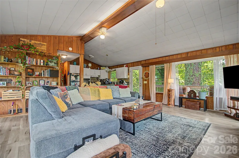 70 Dogwood Drive Hendersonville, NC 28791