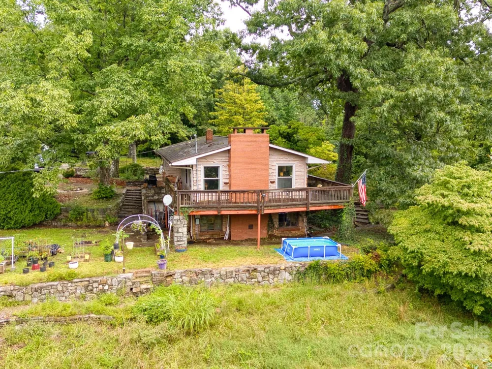 70 Dogwood Drive Hendersonville, NC 28791