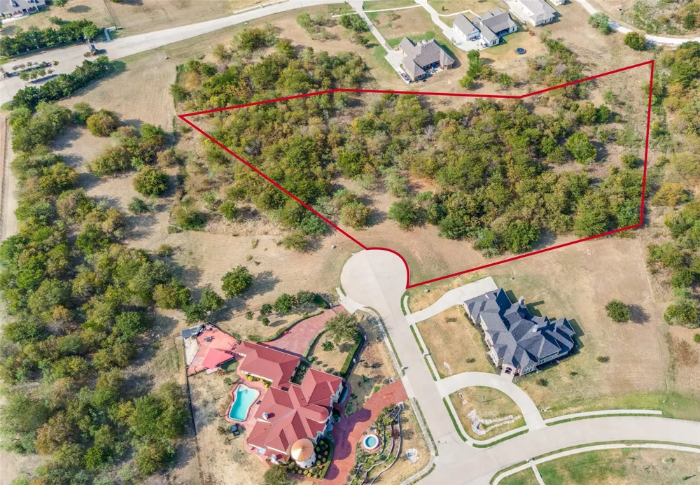1211 Tulip Court Grand Prairie, TX 75104