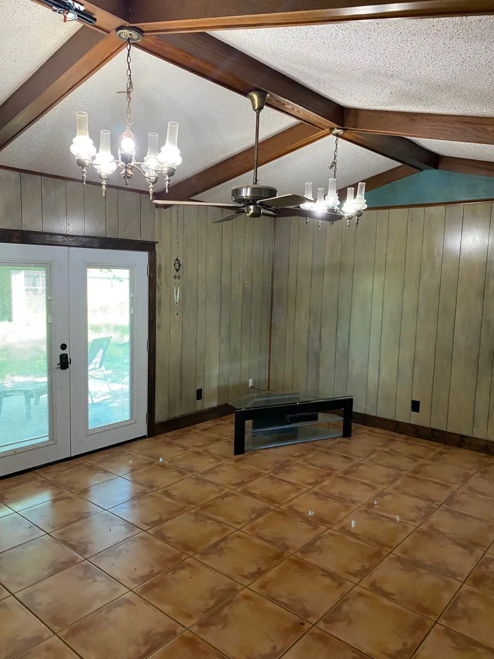 603 W 11th Street Clarksville, TX 75426