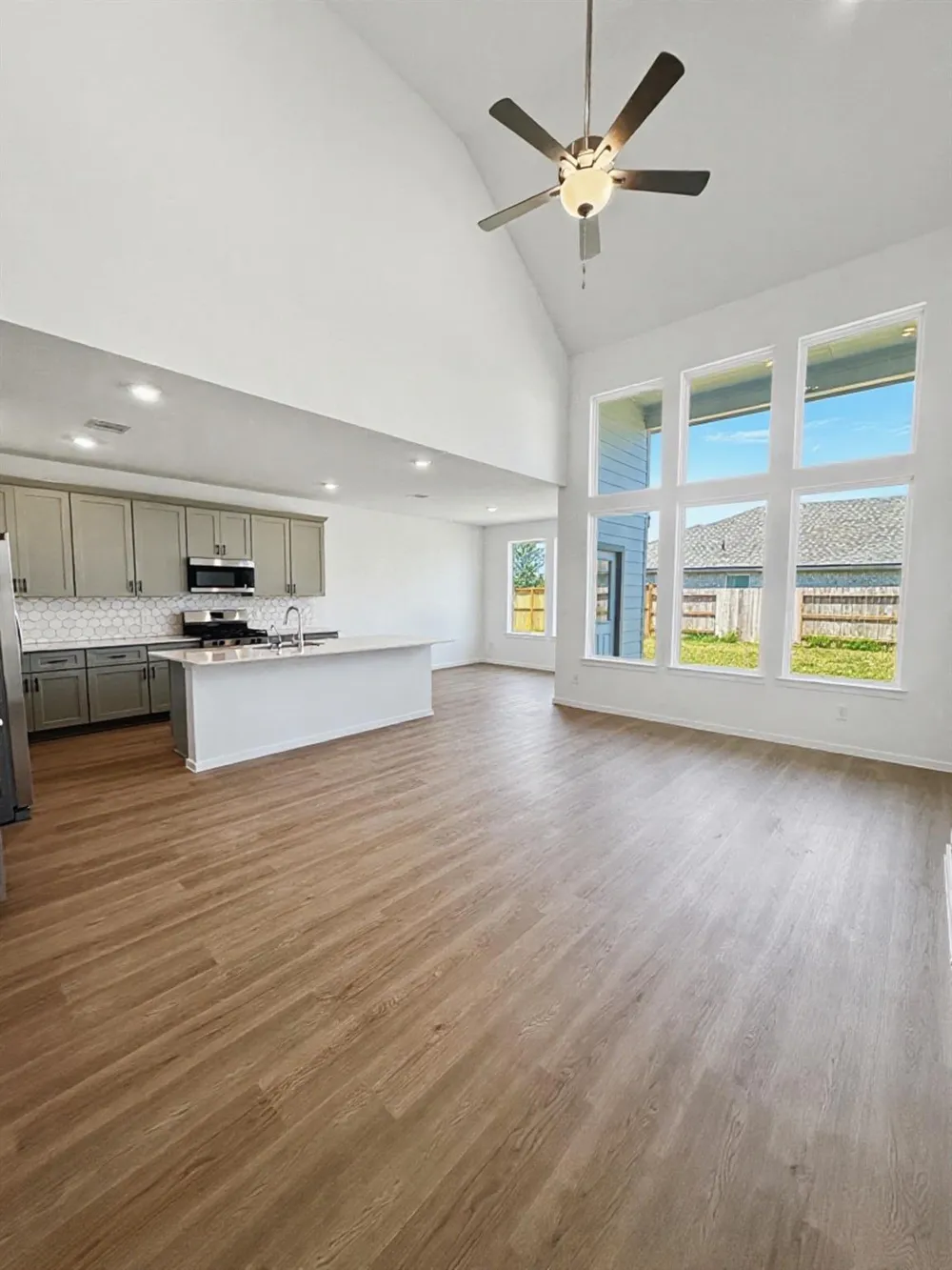 3310 Bolt Rope Drive Texas City, TX 77539