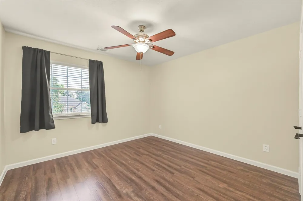 313 Winding Oak Lane S League City, TX 77573