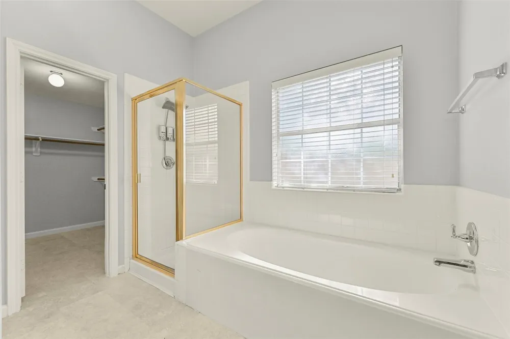 313 Winding Oak Lane S League City, TX 77573