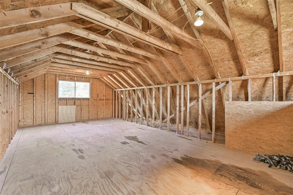 313 Winding Oak Lane S League City, TX 77573