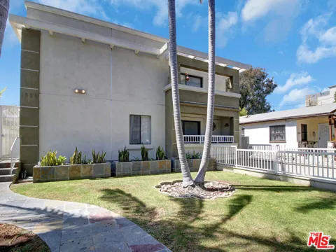 1520 Princeton Street #4