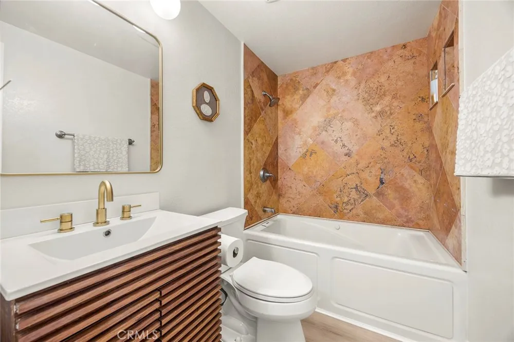 1635 Shady Brook Drive #162 Fullerton, CA 92831