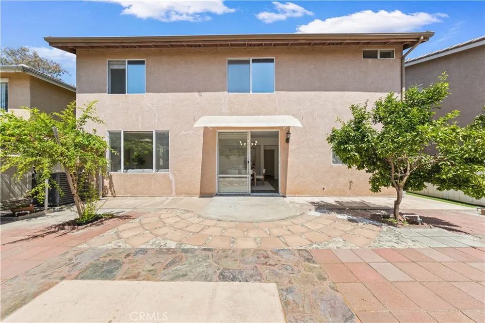 980 Jerez Azusa, CA 91702