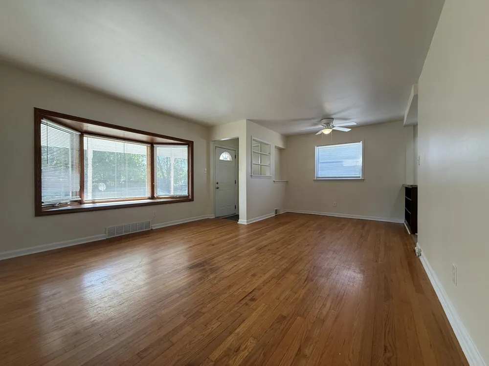 1650 S Harris Ypsilanti, MI 48198