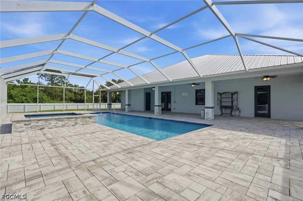 Tide Circle Labelle, FL 33935