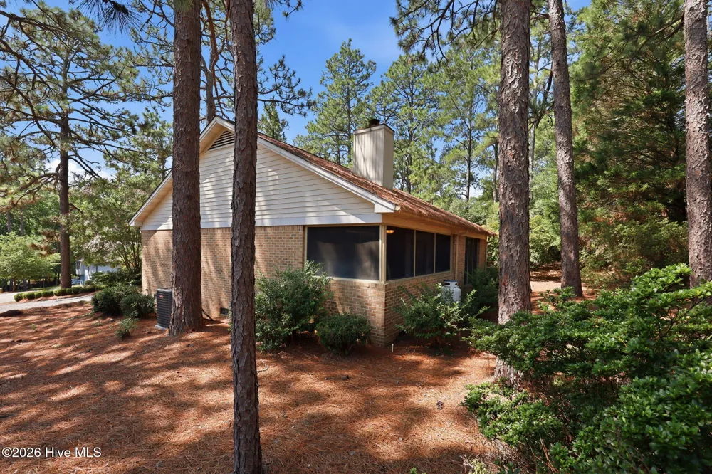 965 Monticello Drive Pinehurst, NC 28374