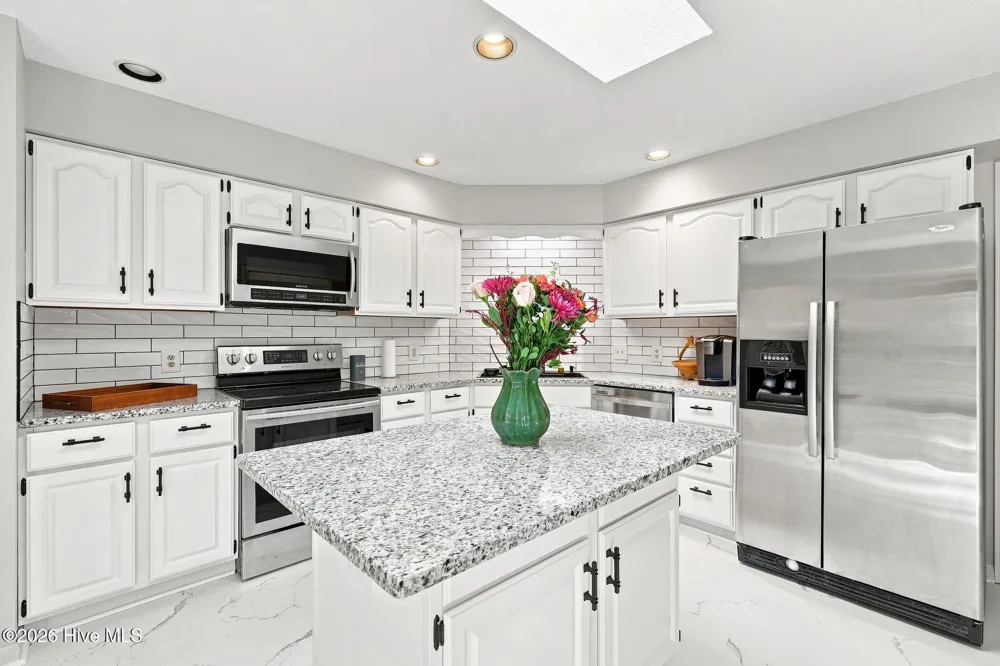 965 Monticello Drive Pinehurst, NC 28374
