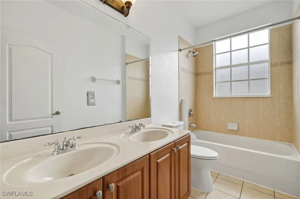 Ambrosia Lane #606 Naples, FL 34119