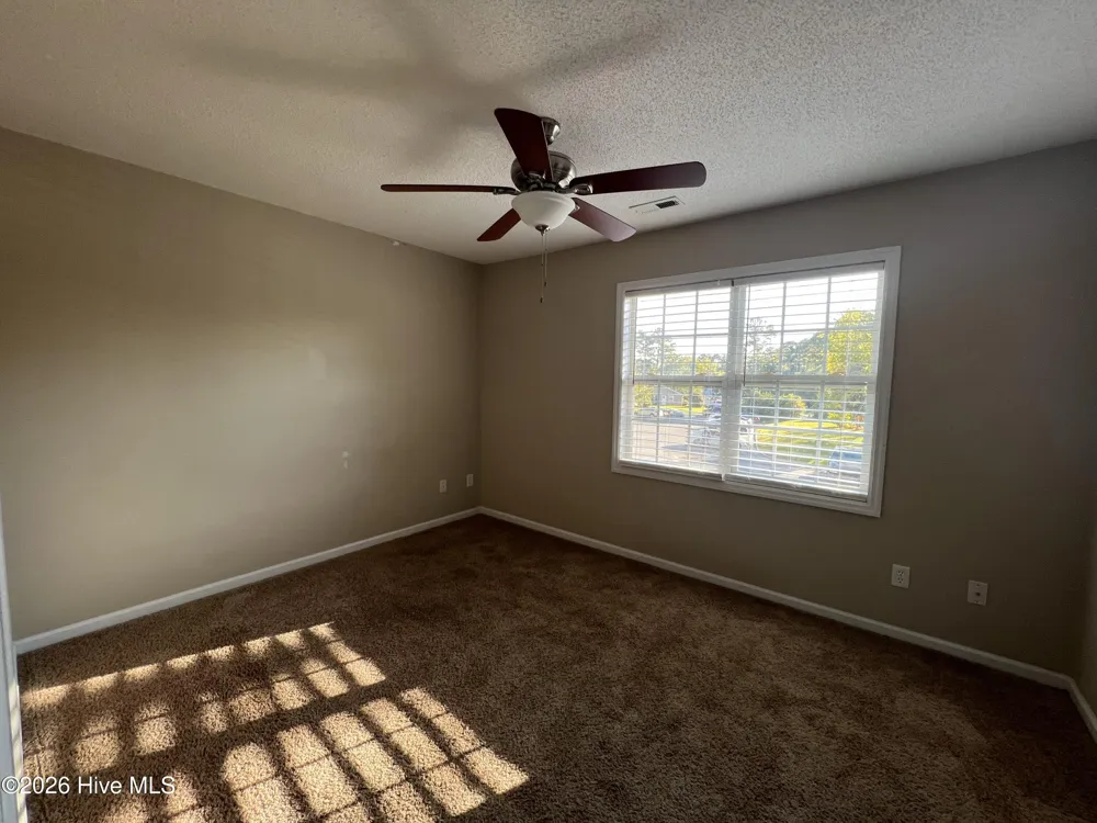 216 Palace Circle Jacksonville, NC 28546