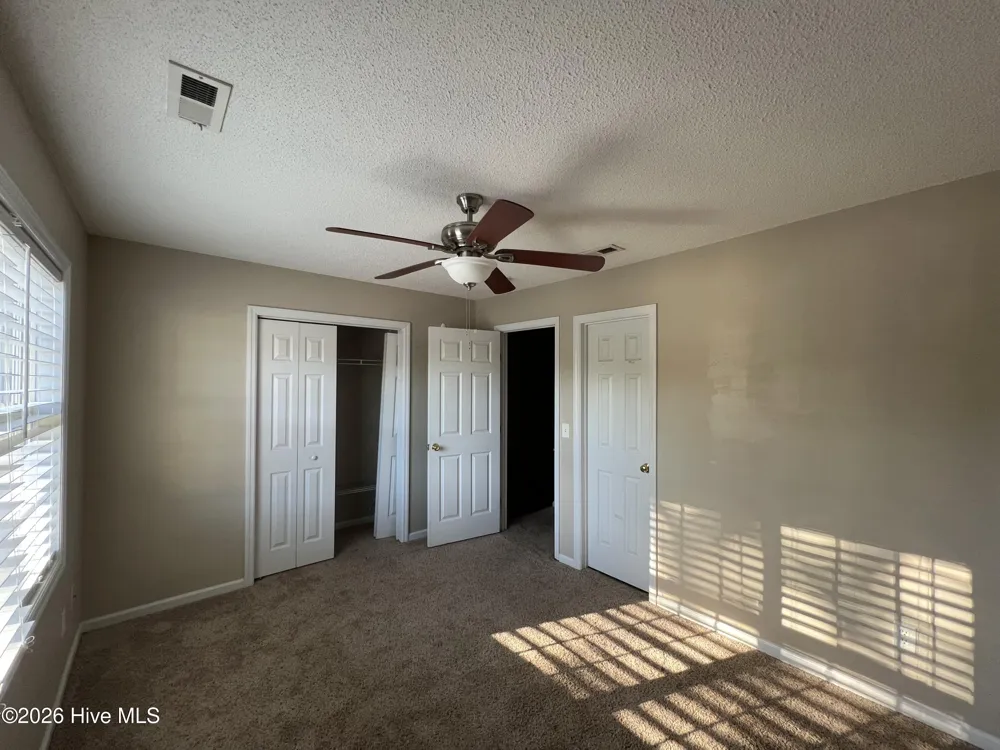216 Palace Circle Jacksonville, NC 28546