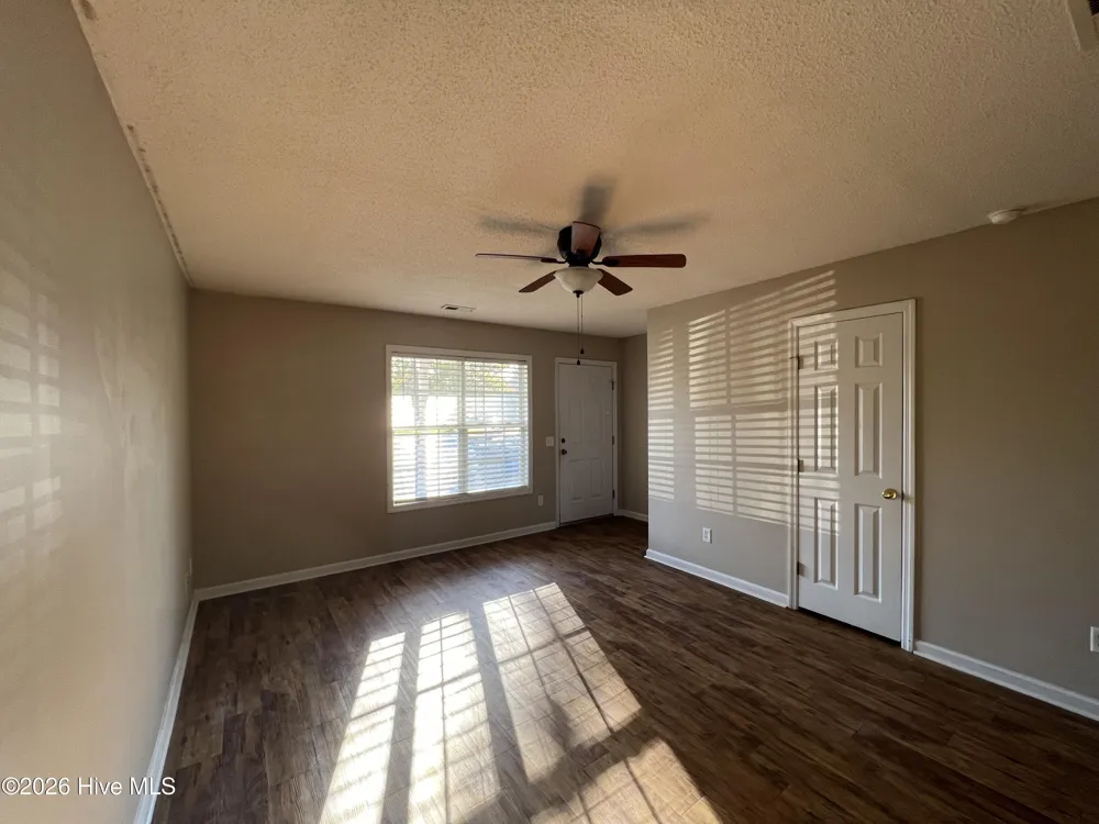 216 Palace Circle Jacksonville, NC 28546