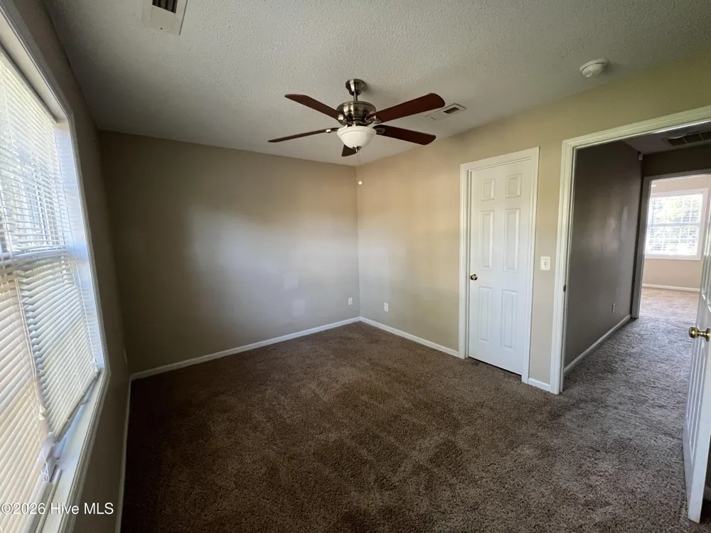 216 Palace Circle Jacksonville, NC 28546